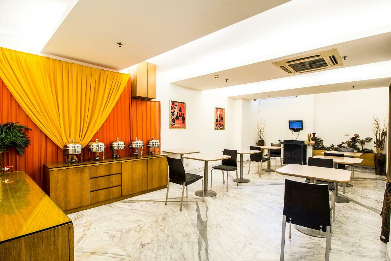 Fabhotel Raj Darbar Gurgaon Ngoại thất bức ảnh