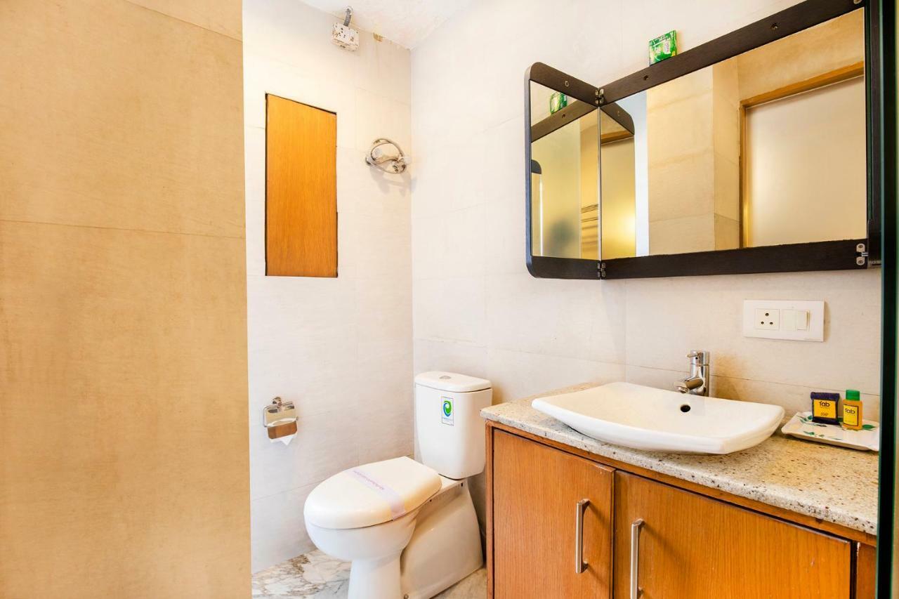 Fabhotel Raj Darbar Gurgaon Ngoại thất bức ảnh