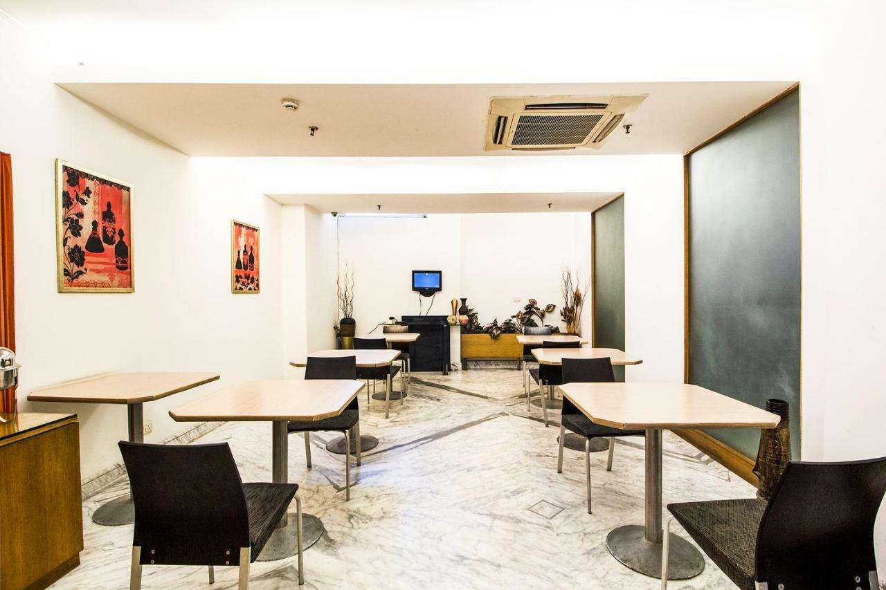 Fabhotel Raj Darbar Gurgaon Ngoại thất bức ảnh