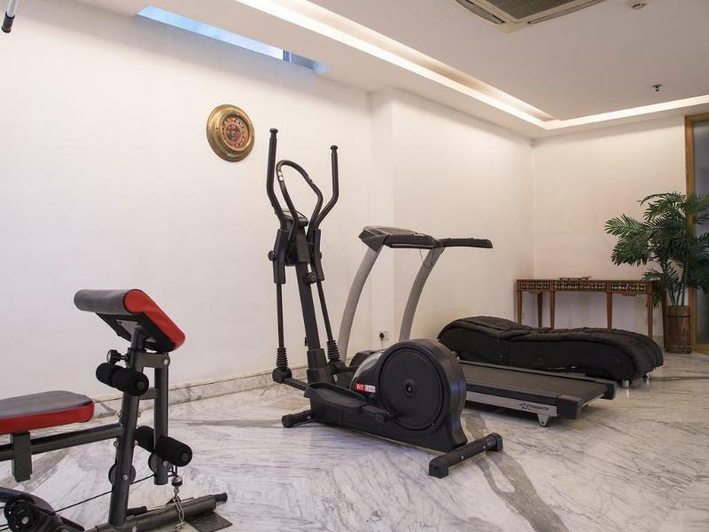 Fabhotel Raj Darbar Gurgaon Ngoại thất bức ảnh